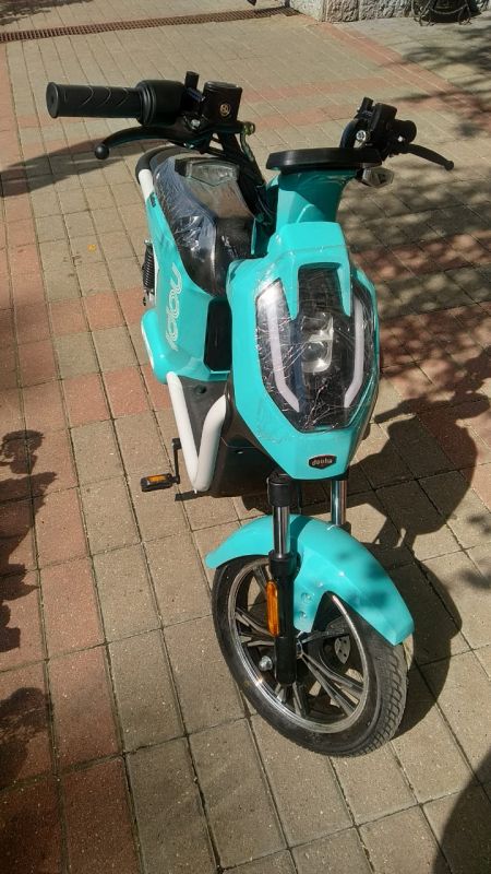 Электрический скутер Doohan iDou 350-A 12Ah Электрический скутер Doohan iDou 350-A 12Ah